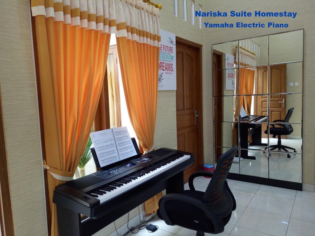 Nariska Suite Homestay Yogyakarta Bagian luar foto